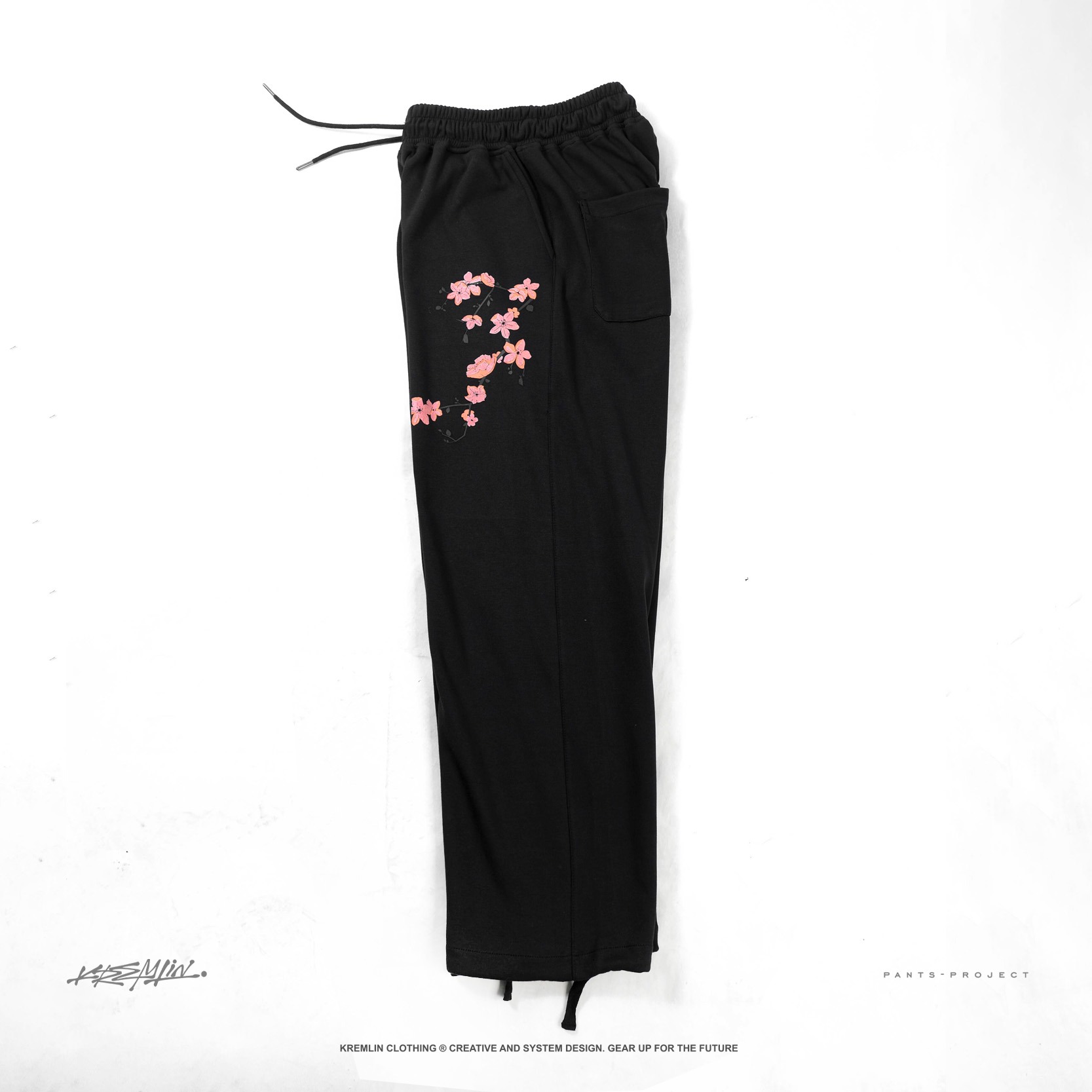 KREMLIN Celana Sweatpants Loose Pants Baggy - Sakura drop - Hanami