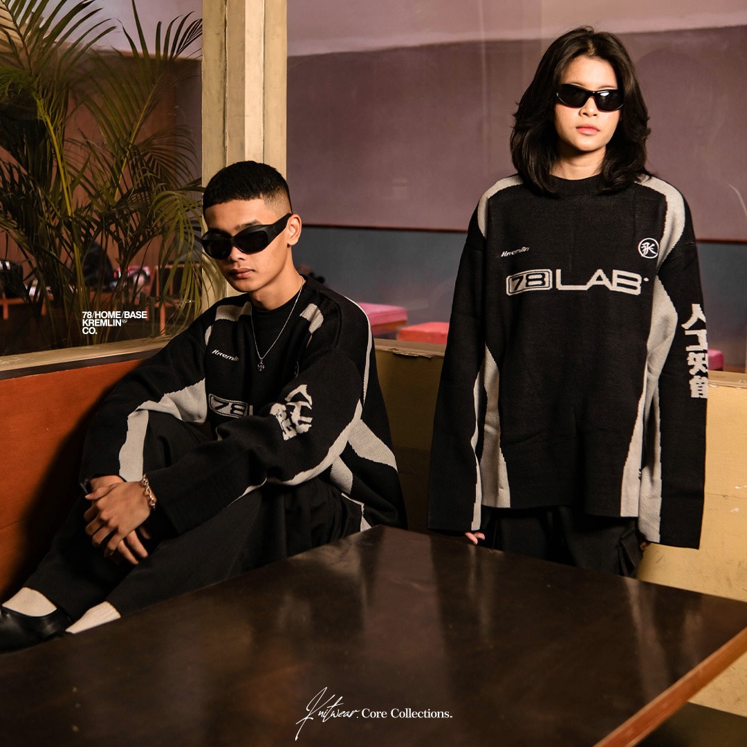 KREMLIN Knitwear Crewneck Rajut Future Racing - Lunar