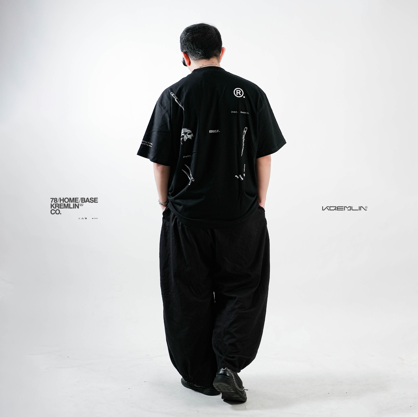 KREMLIN T-Shirt Oversized Relaxed Fit Black - Malice