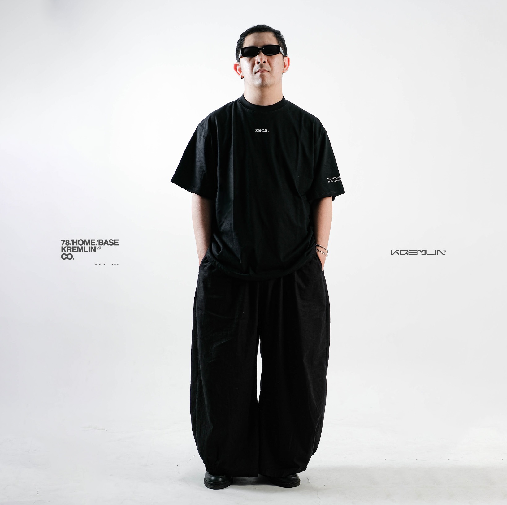KREMLIN T-Shirt Oversized Relaxed Fit Black - Malice