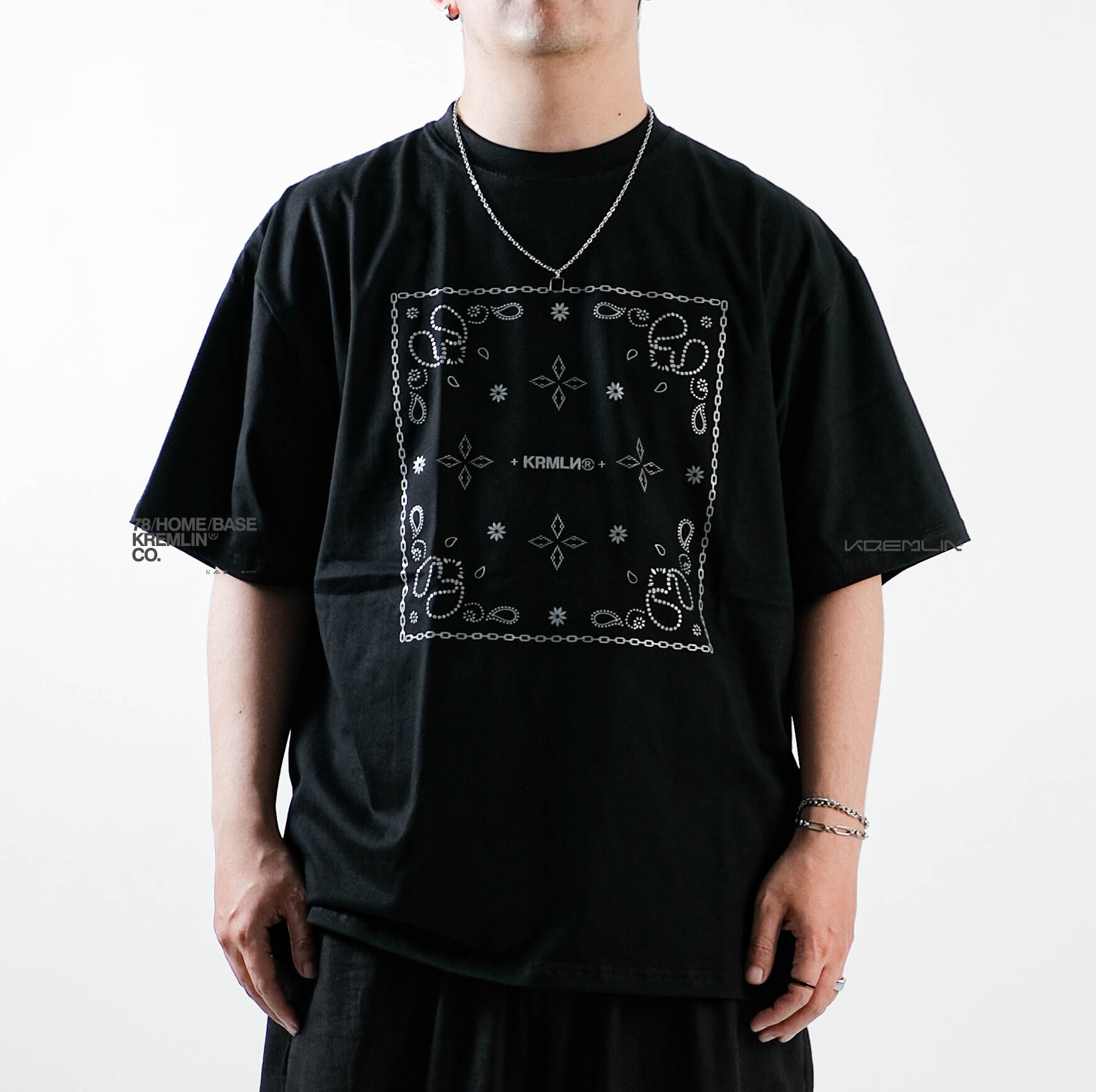 KREMLIN T-Shirt Oversized Relaxed Fit Black - Reckless