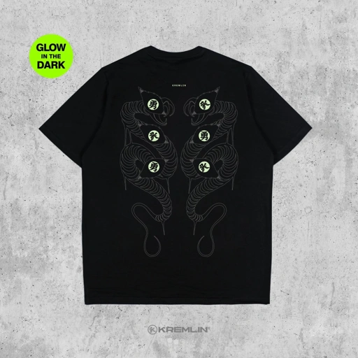 Image of Kremlin T-shirt Regular Anime Graphic Glow in the Dark - Redemption