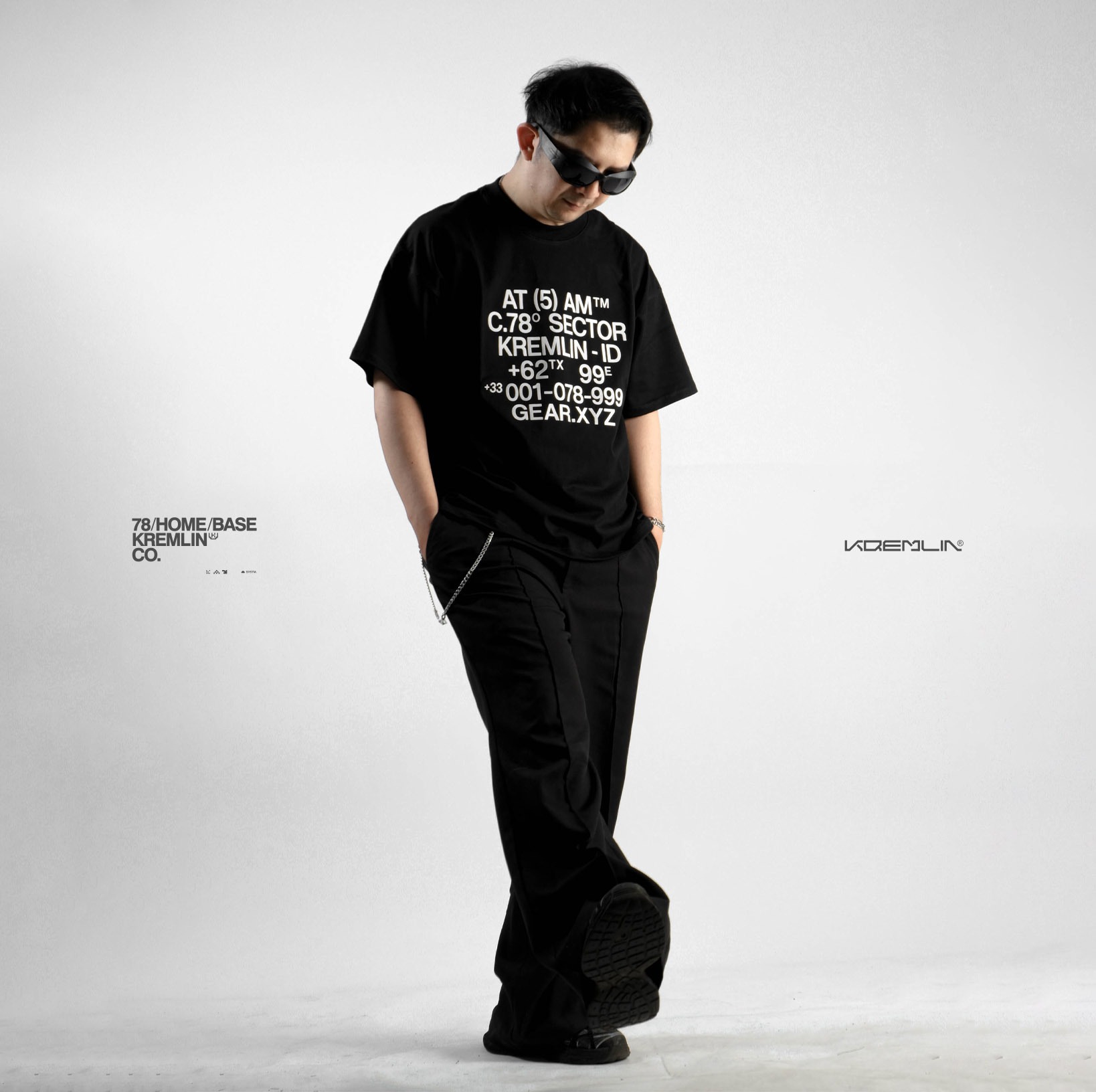 KREMLIN T-Shirt Boxy OVS Fit Black - Relay