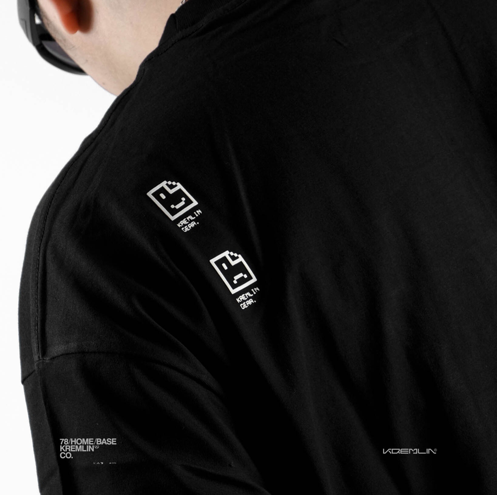KREMLIN T-Shirt Boxy OVS Fit Black - Relay