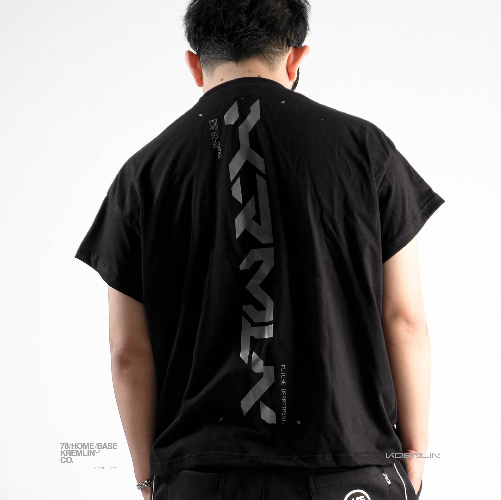 remlin T-shirt Boxy Tank Kaos Muscle - RESISTANCE
