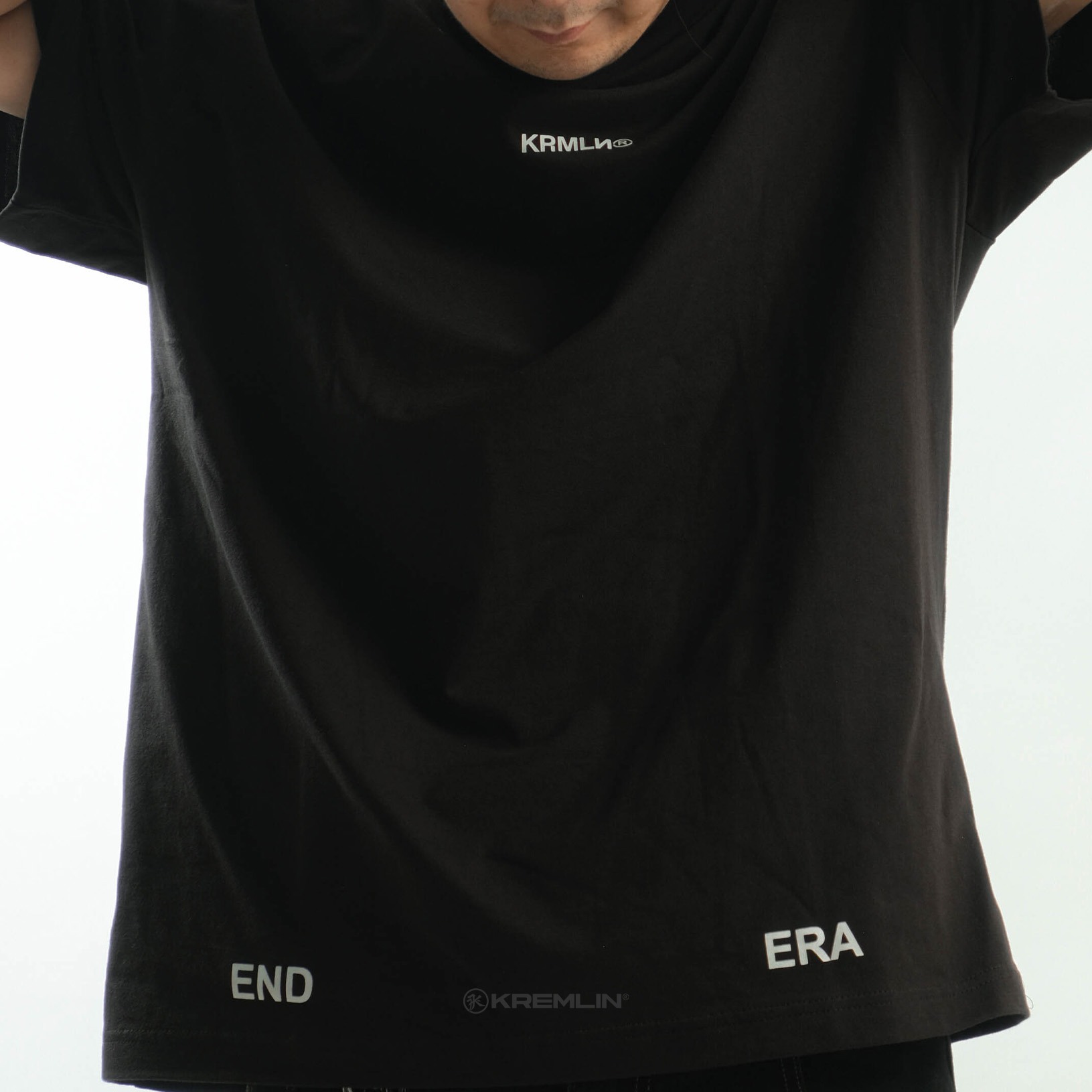KREMLIN T-Shirt Oversized Fit Black - Anime xpremiental - Rumbling