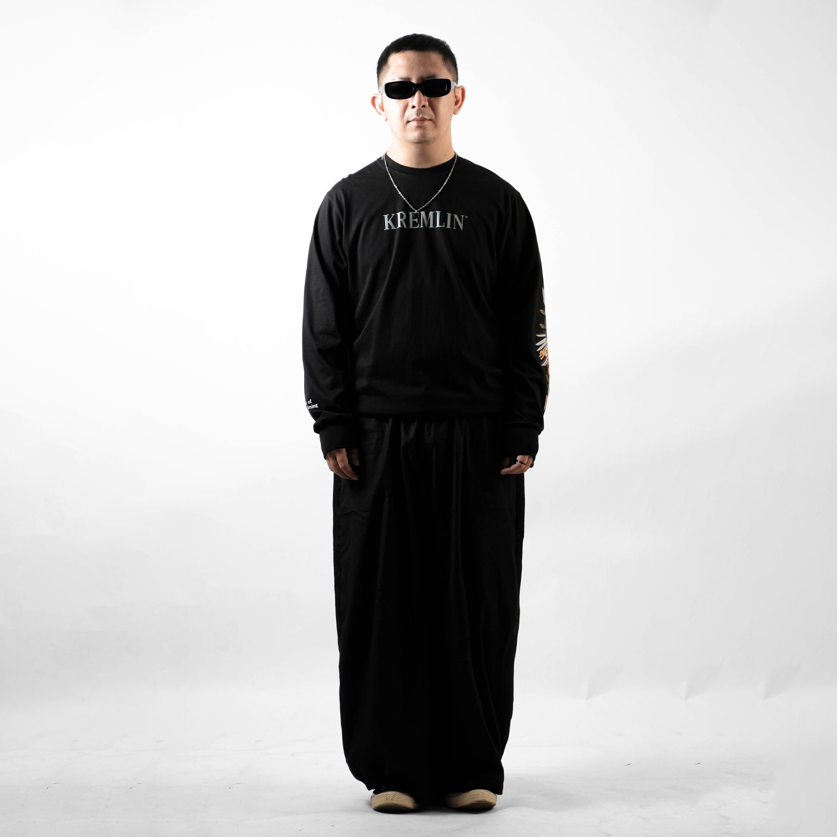 KREMLIN Longsleeve Tees Kaos Lengan Panjang - Sacre