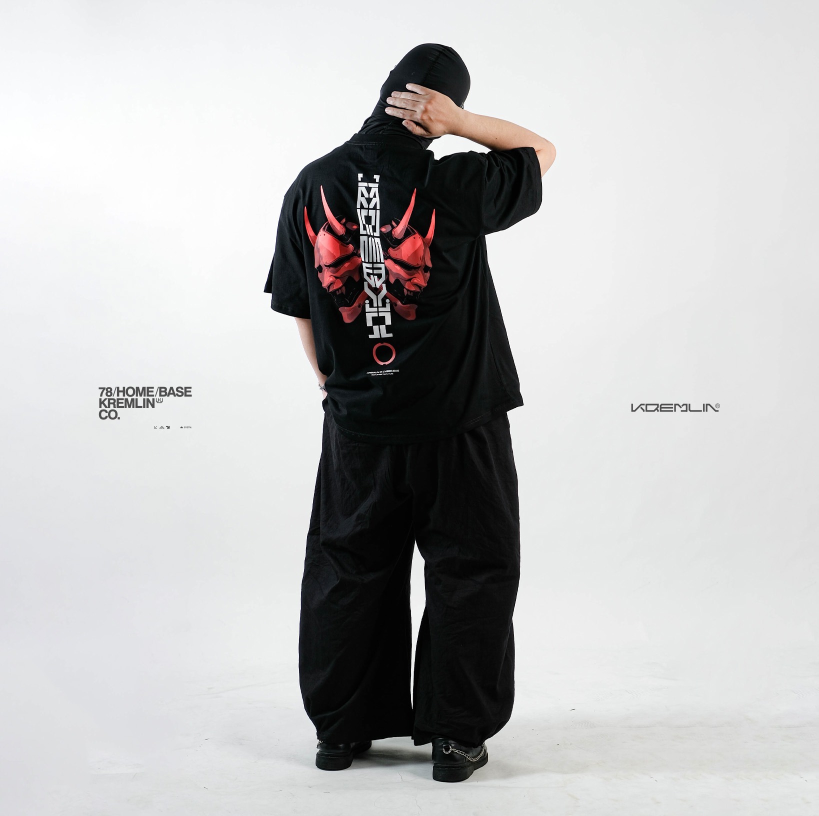 KREMLIN T-Shirt Oversized Relaxed Fit Black - Sentinel