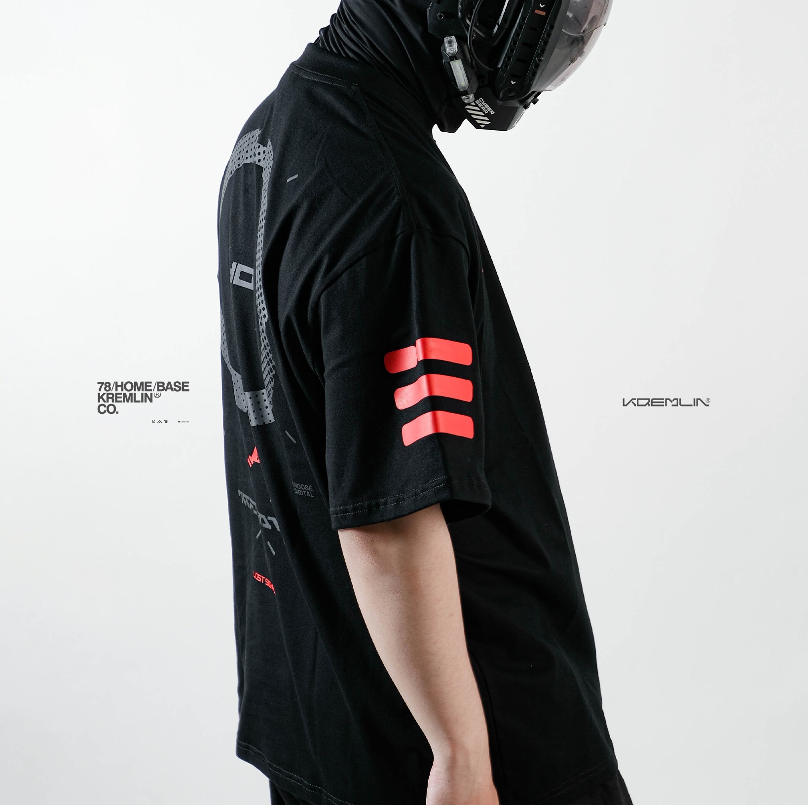 KREMLIN T-Shirt Oversized Relaxed Fit Black - Signal