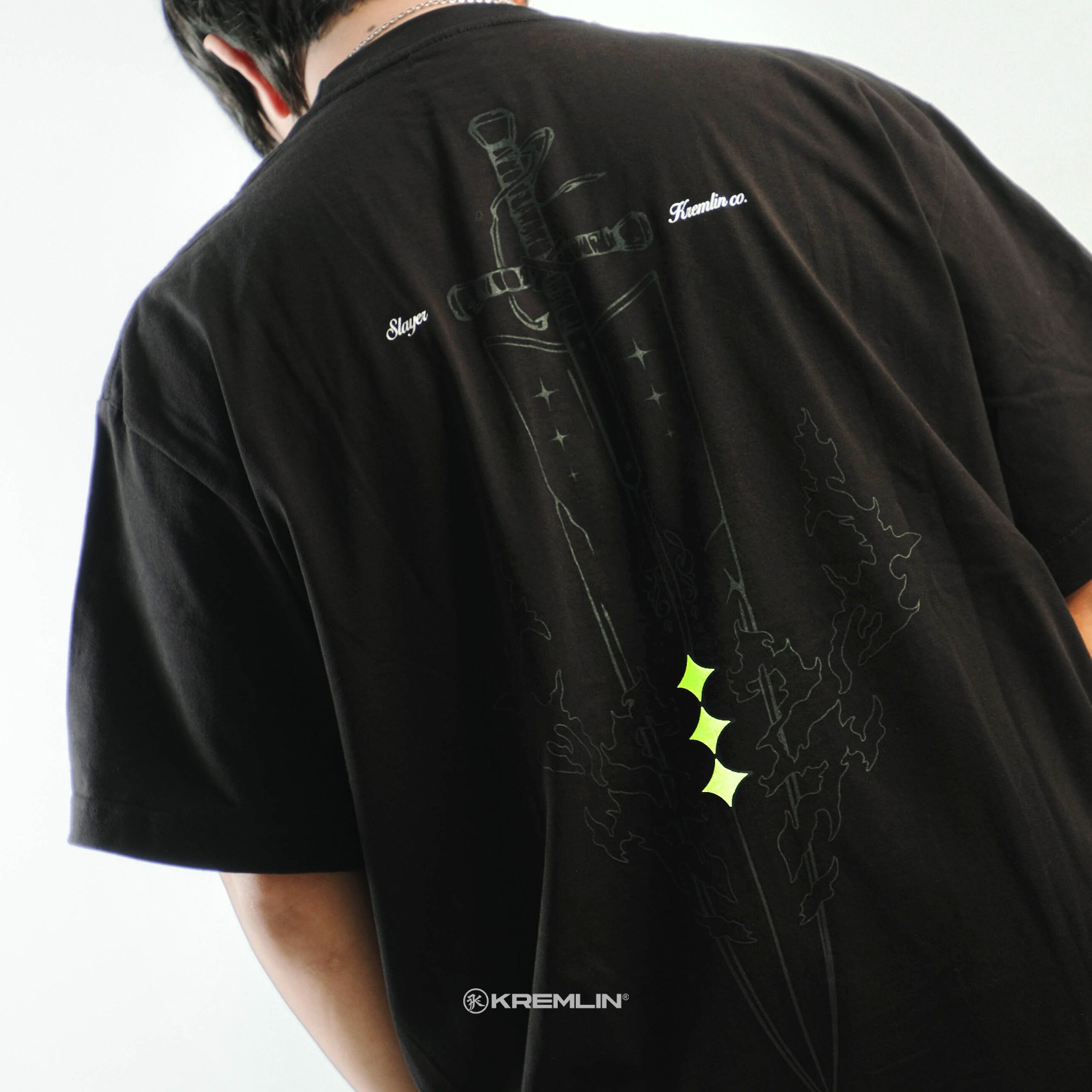 KREMLIN T-Shirt Oversized Fit Black - Anime xpremiental - Slayer