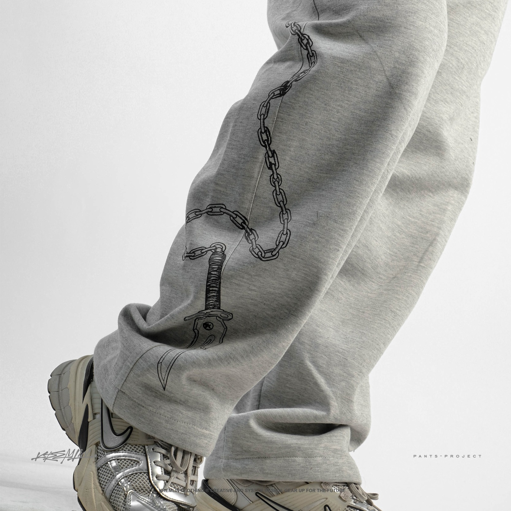 KREMLIN Celana Sweatpants Loose Pants Baggy - Anime insp - Toji