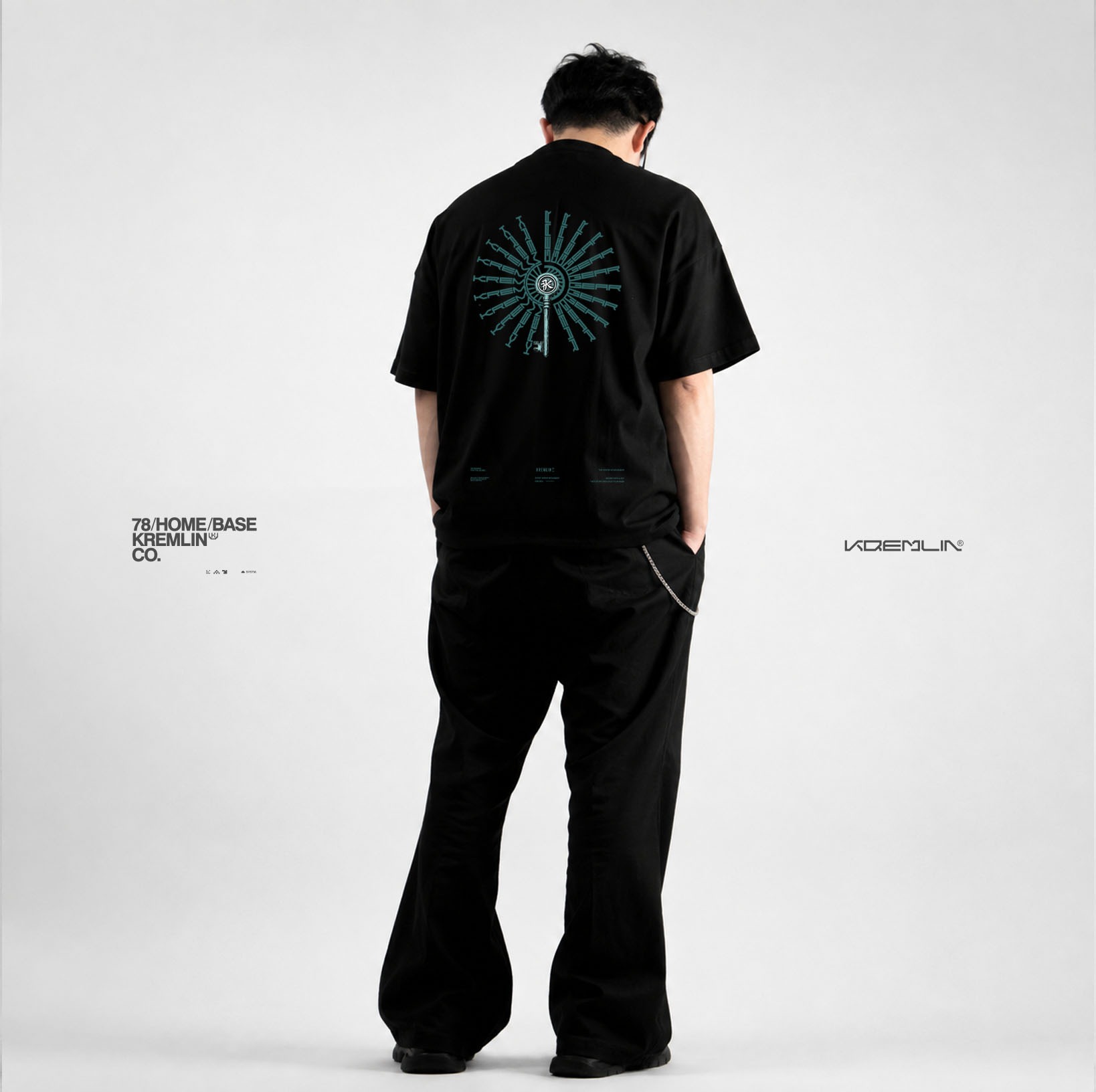KREMLIN T-Shirt Boxy OVS Fit Black - Unlock