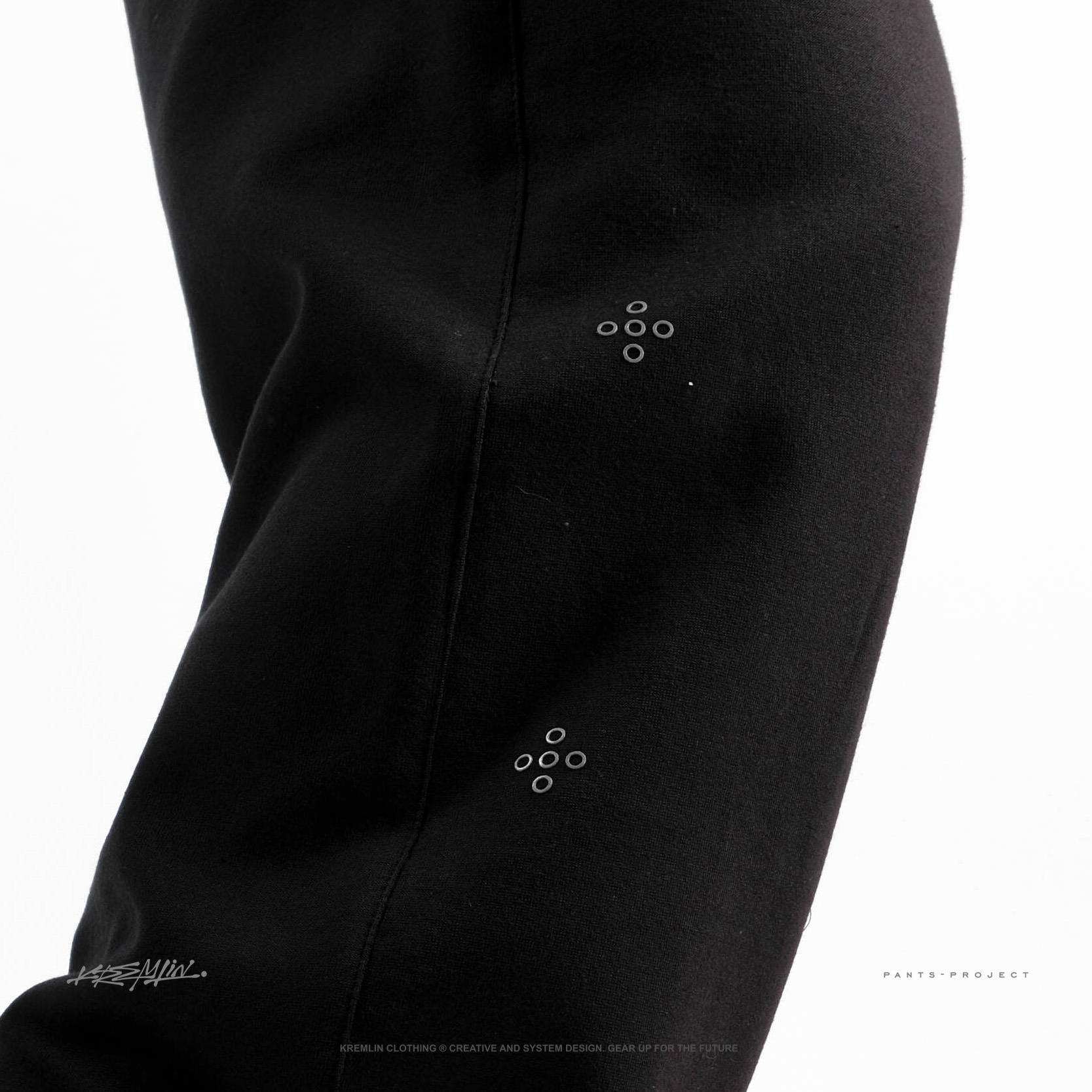 KREMLIN Celana Sweatpants Loose Pants Baggy - Urban street - Uprock