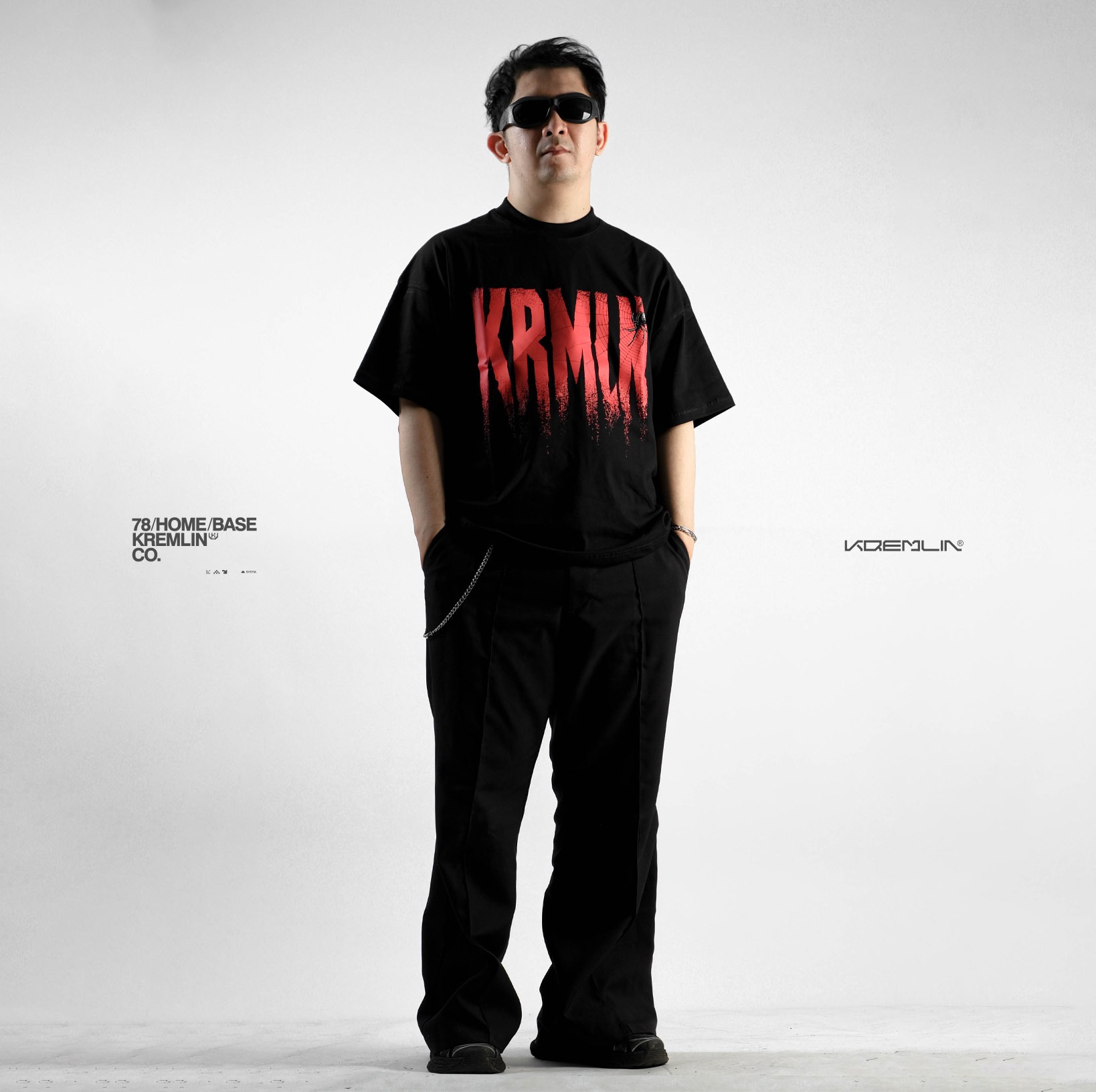 KREMLIN T-Shirt Boxy OVS Fit Black - Widow
