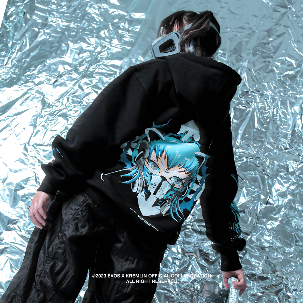 KREMLIN x EVOS Pullover HOODIE - EVORA