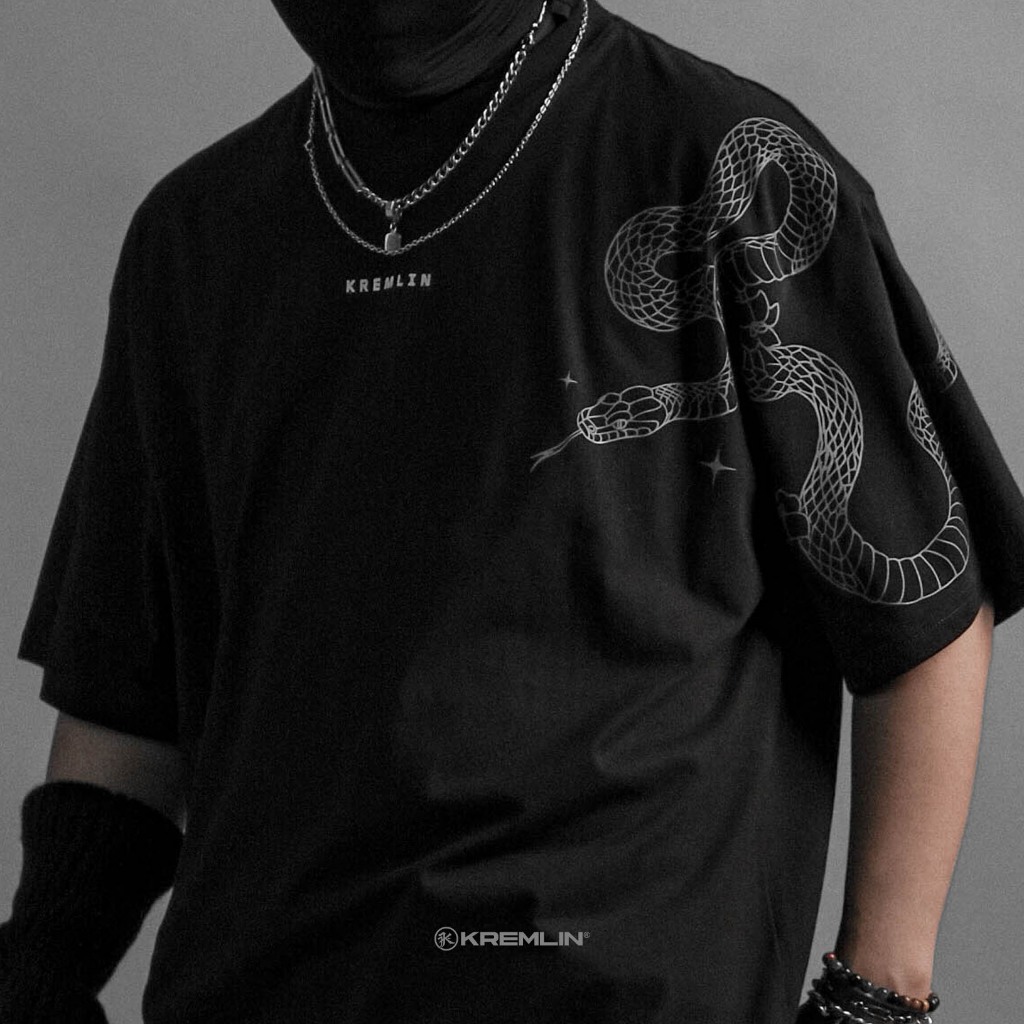 KREMLIN T-Shirt Oversized Glow in the Dark Relaxed Fit Black - Cobra