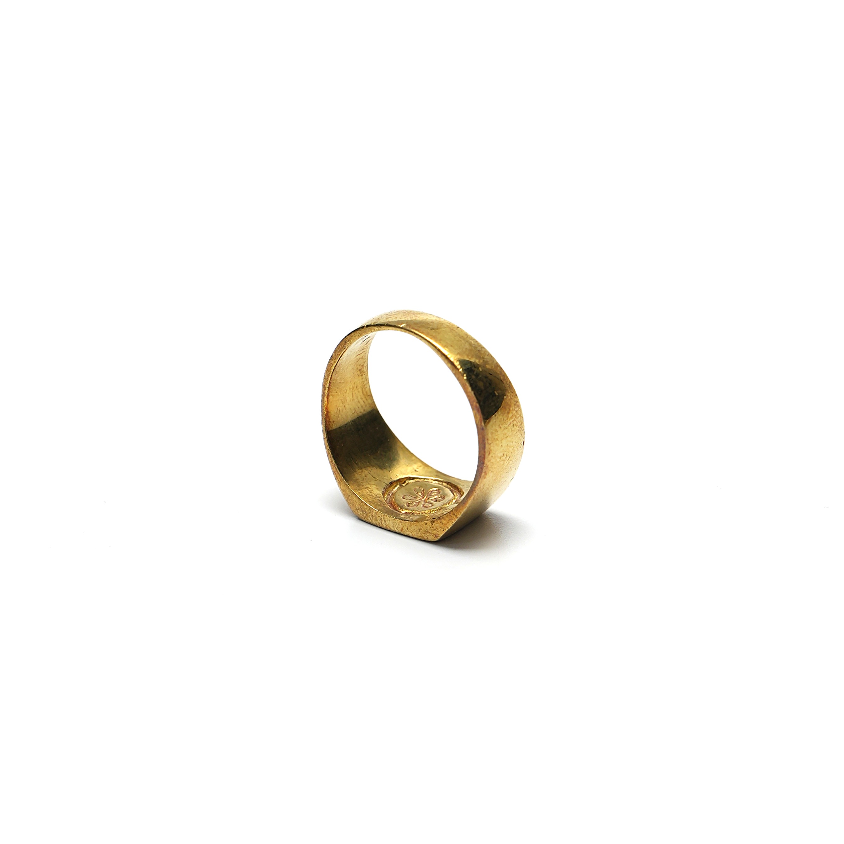 L&C RING