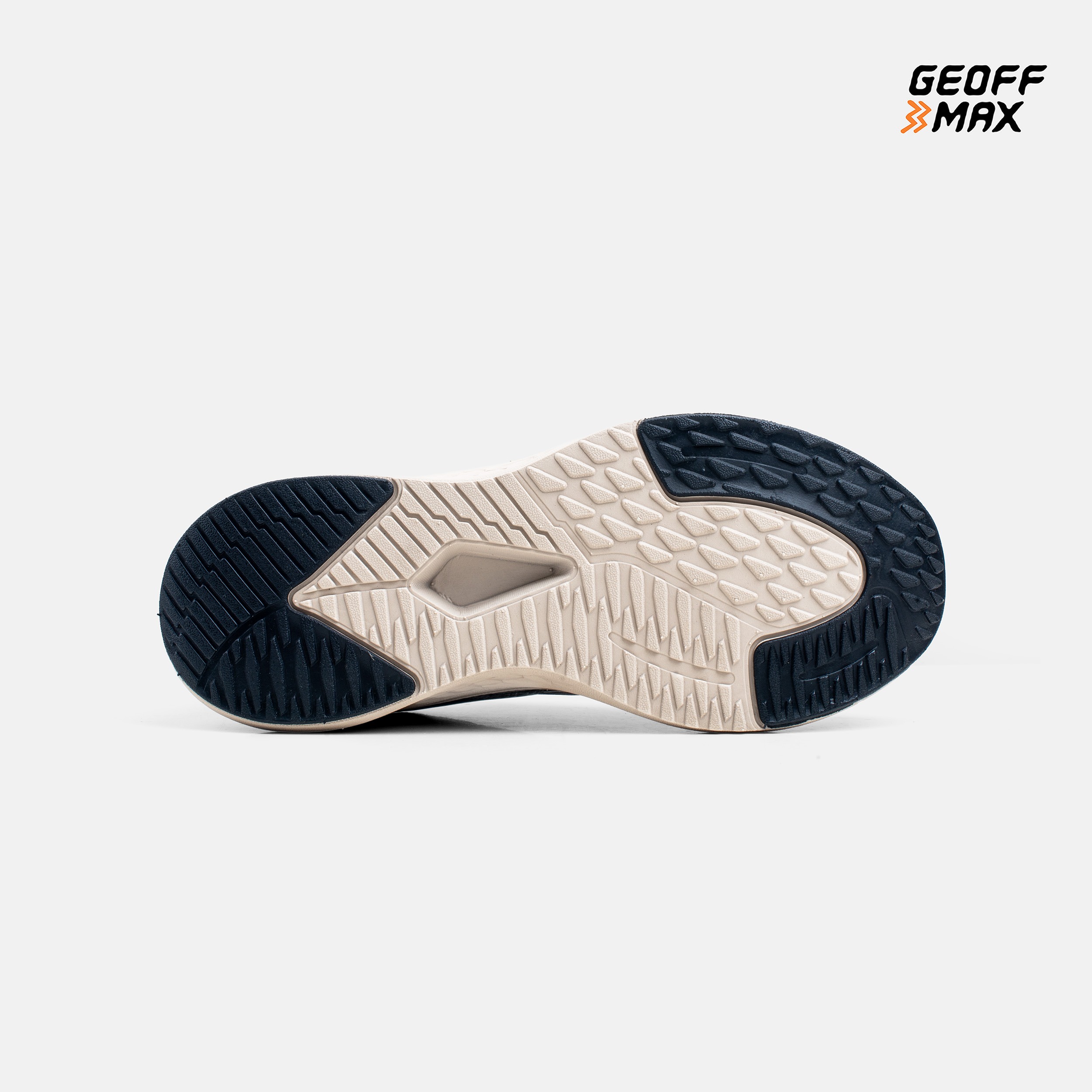 Trackster Grey
