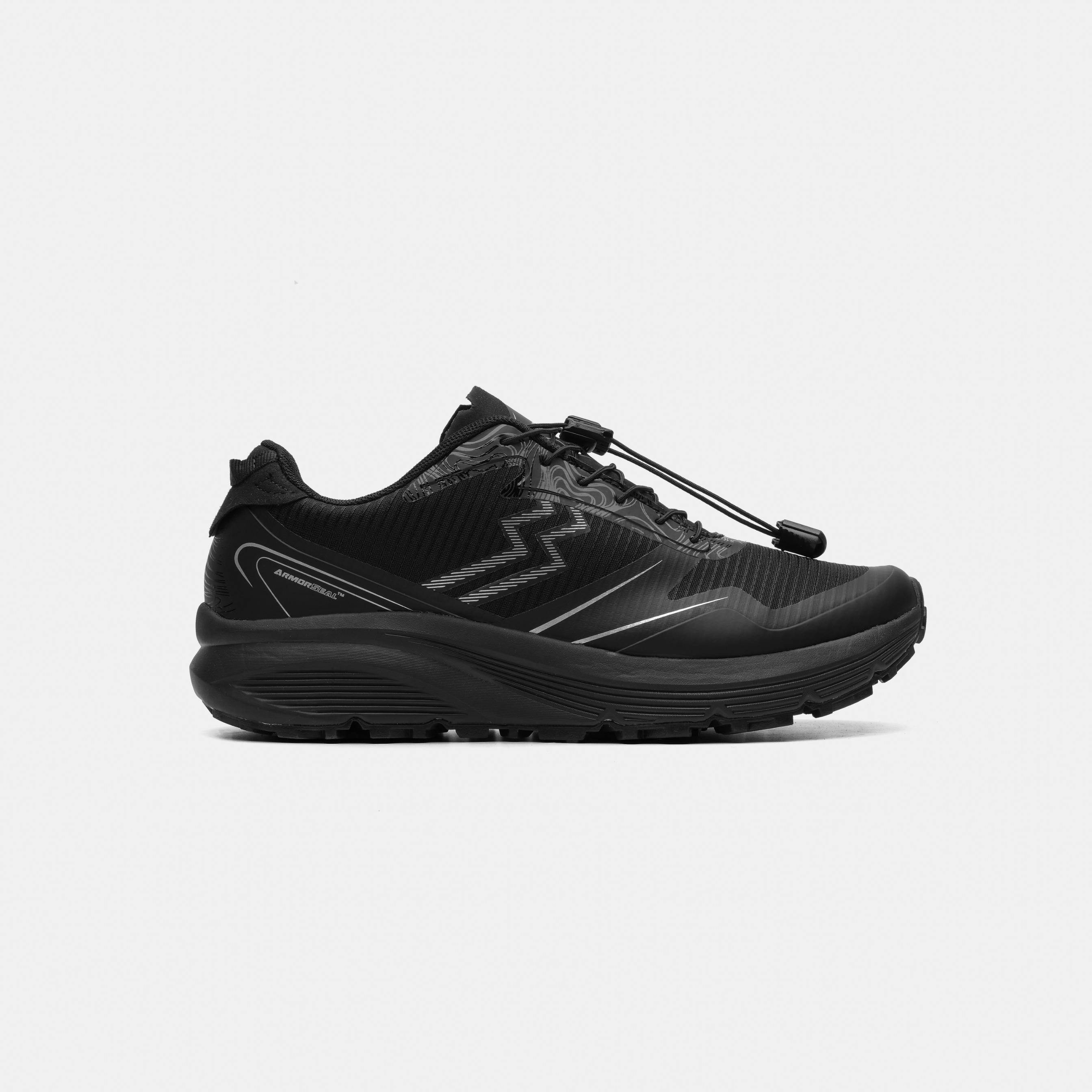 Hunter All Black