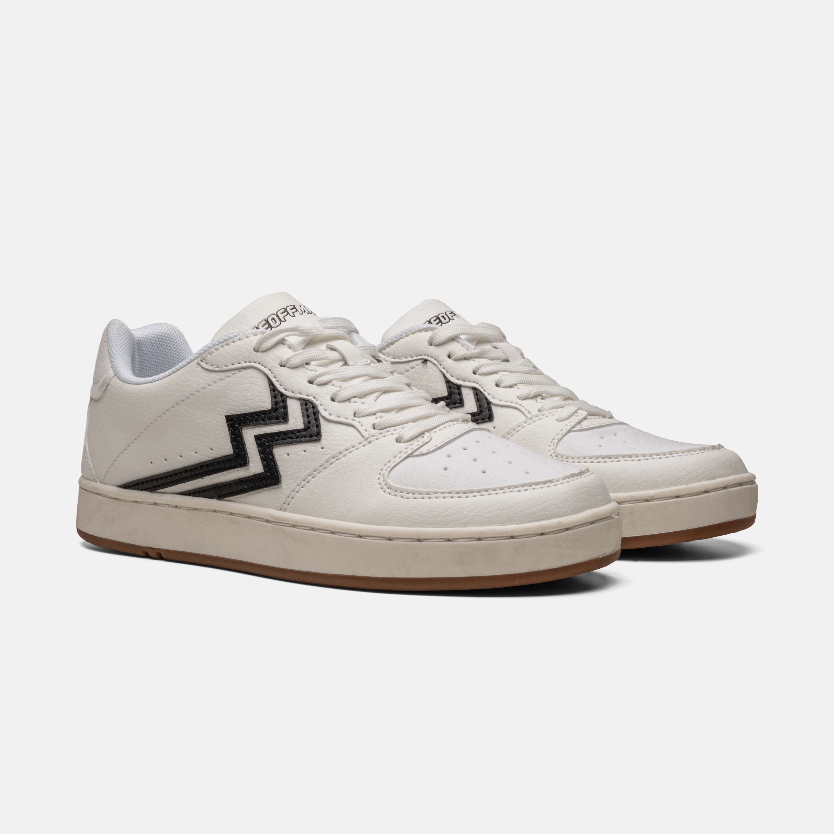 Gavin Stance White Gum