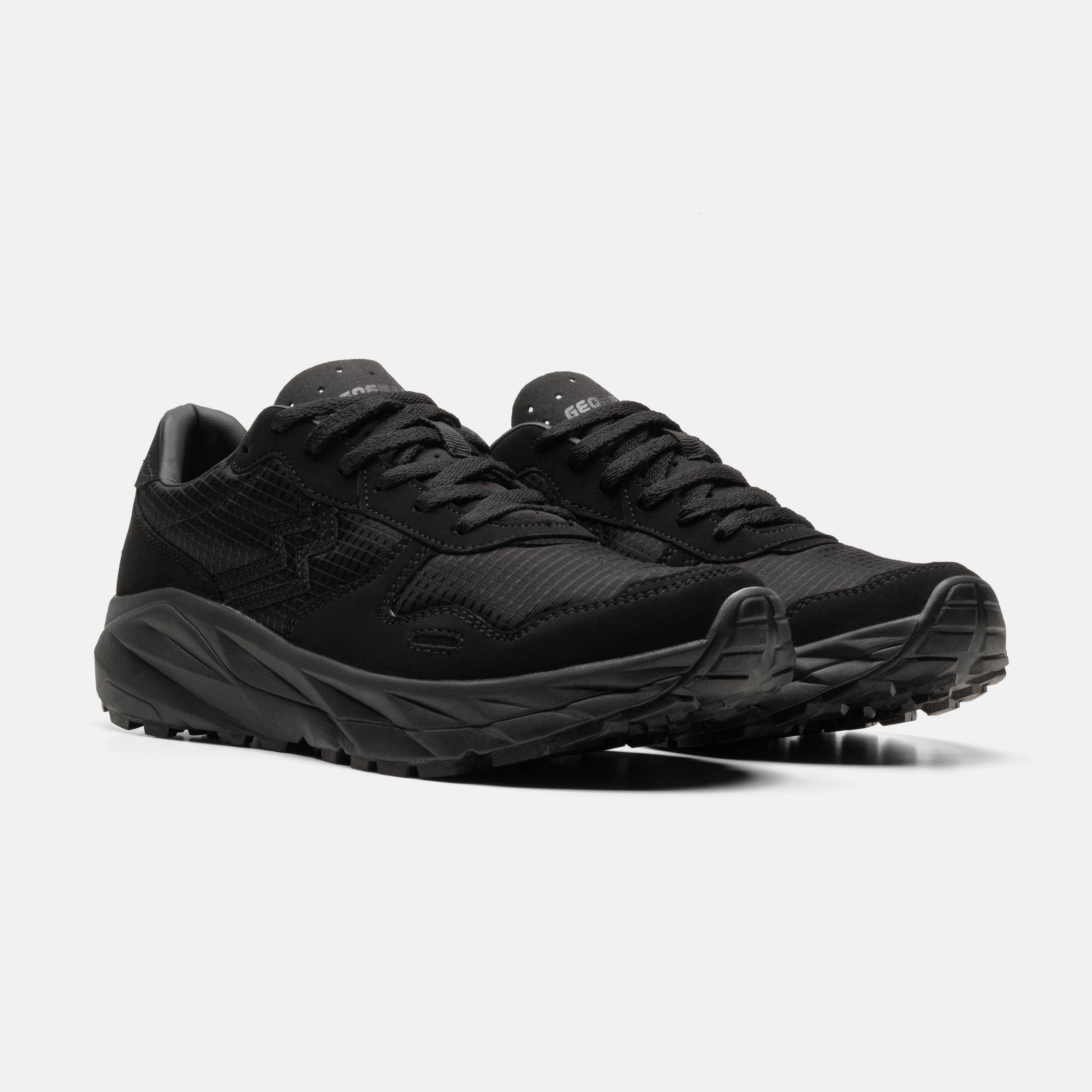 Wolf Vicious Triple Black