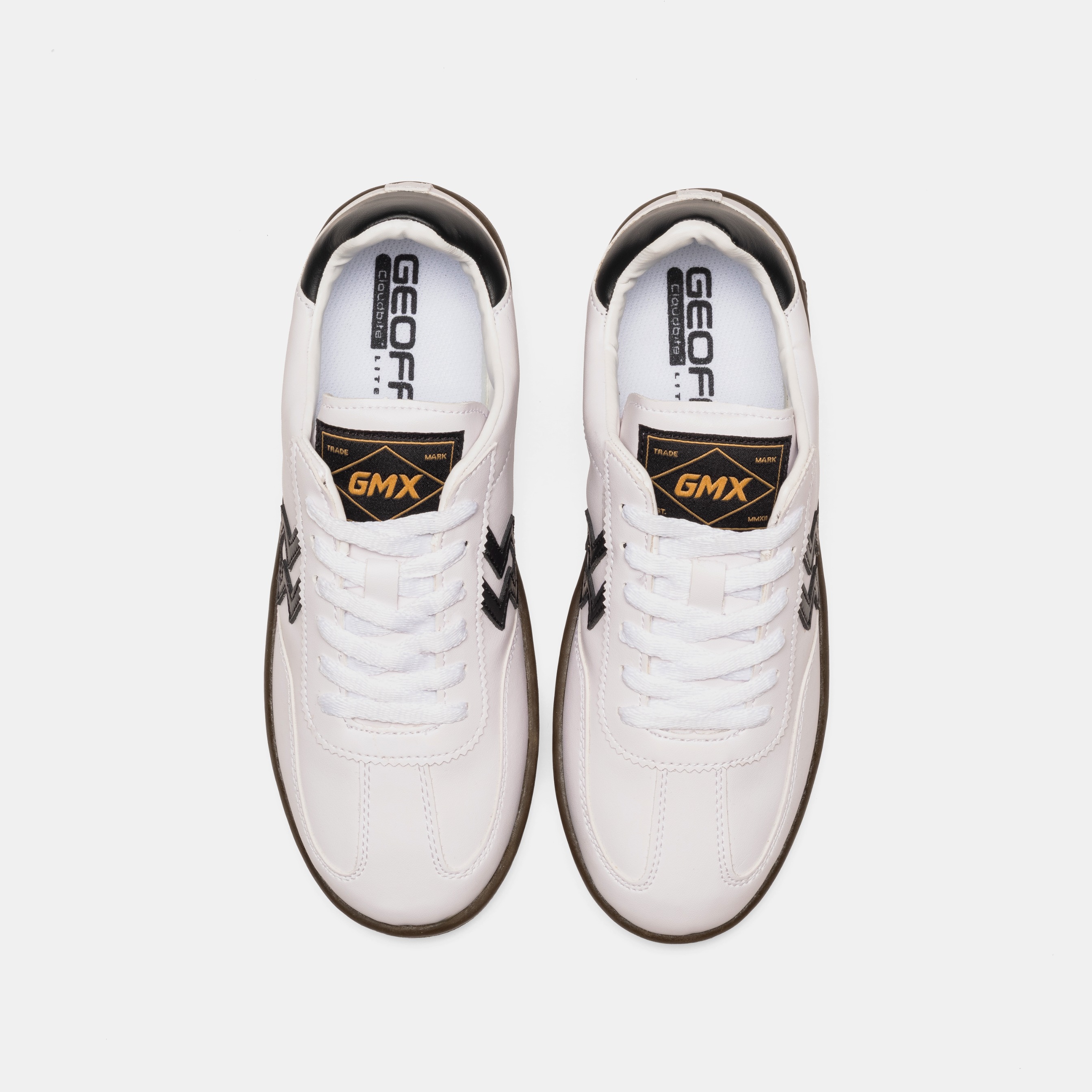 Dexter Auth White Gum