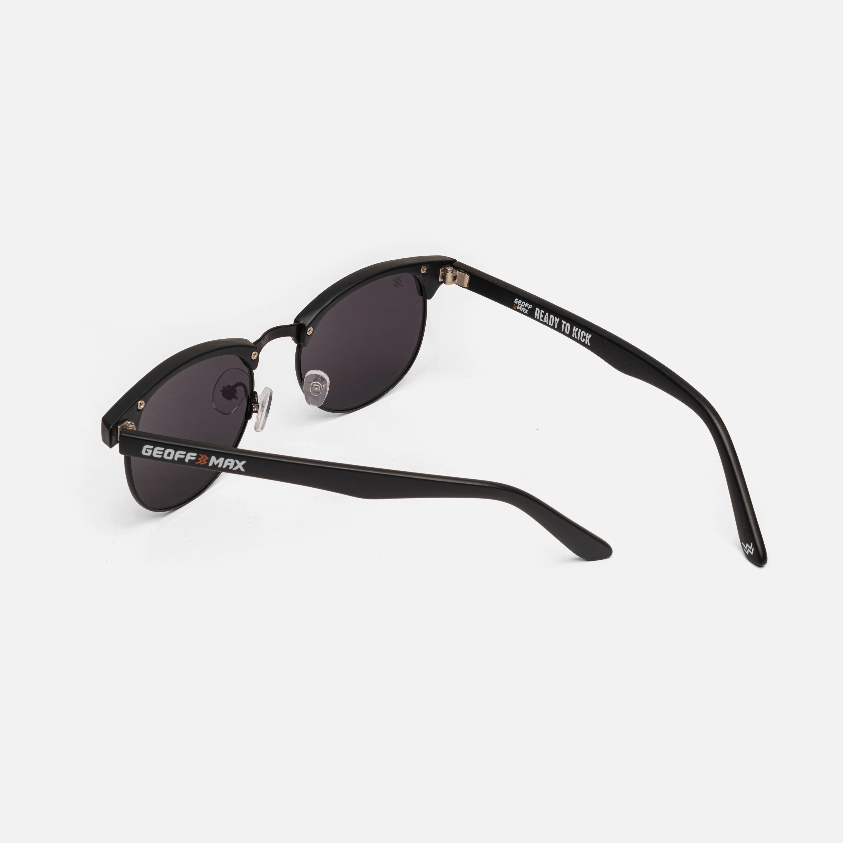 Locust All Black