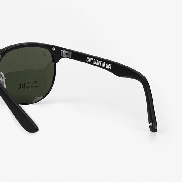 Locust Black Green