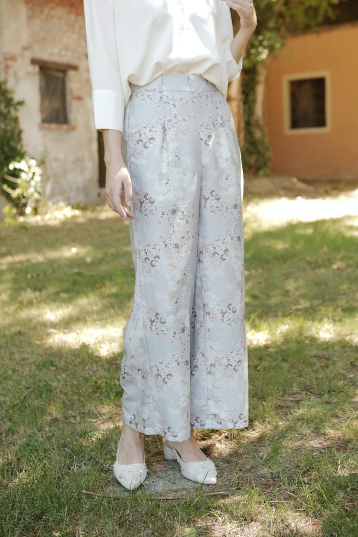 Thea Pants in Dust