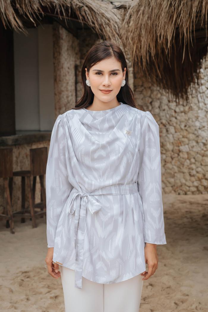 Clare Blouse in Lilac Marble