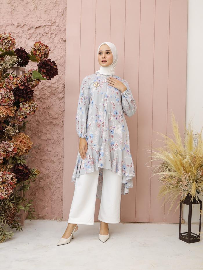Amora Tunic in Shallot