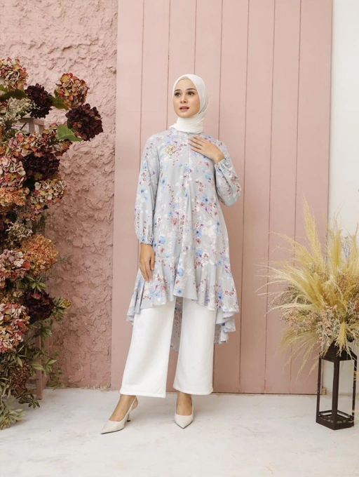 Image of Amora Tunic in Shallot