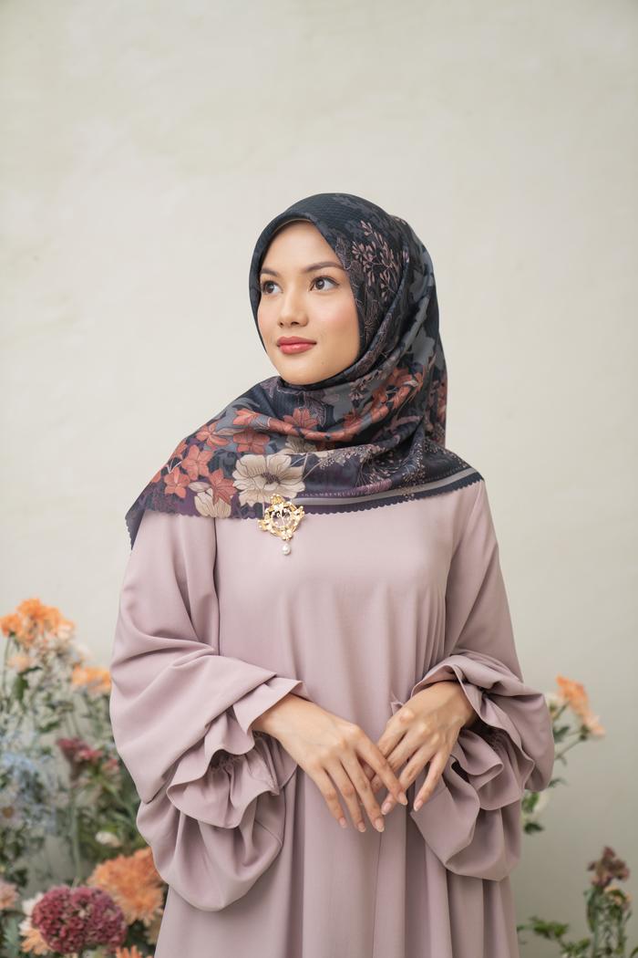 Pina Scarf
