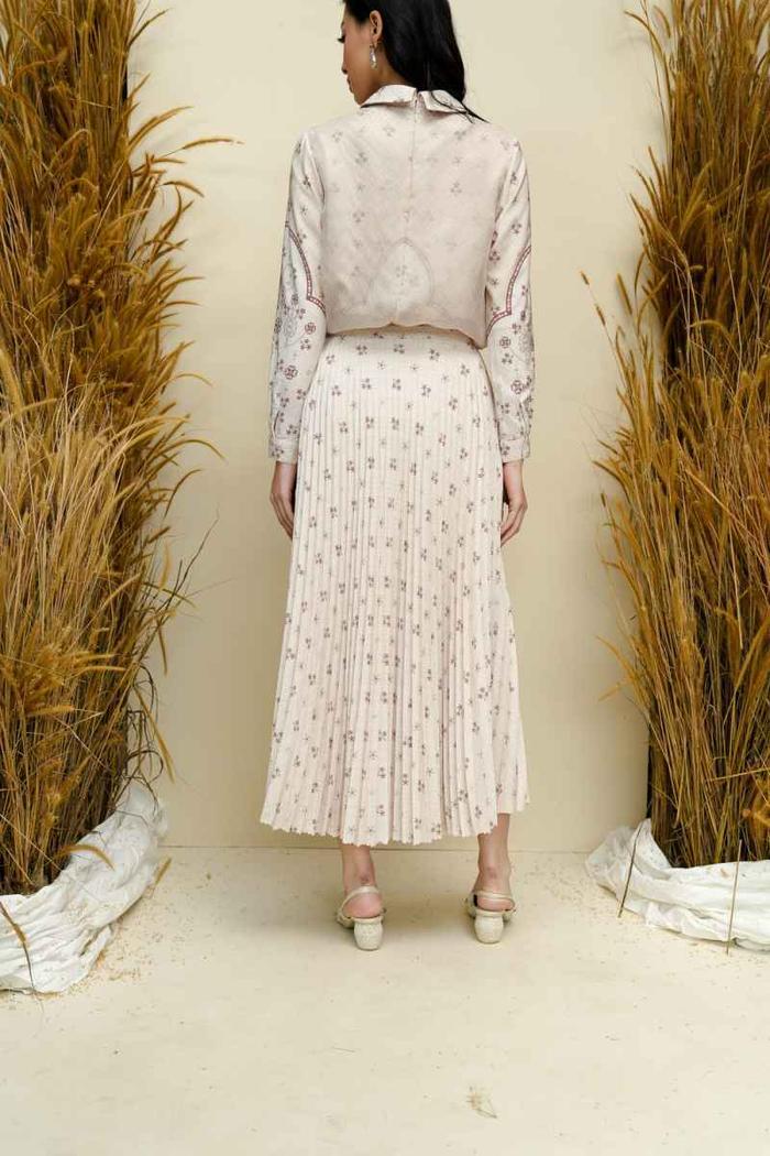 Pandai Sikek Pleated Skirt Pinggala