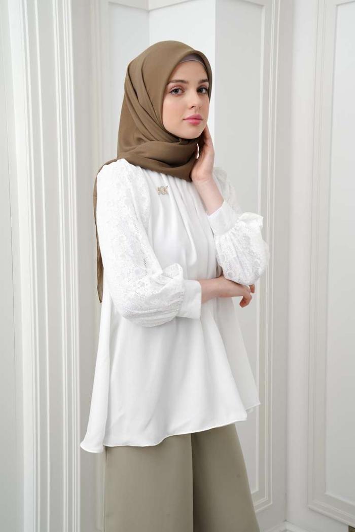 Marya Blouse