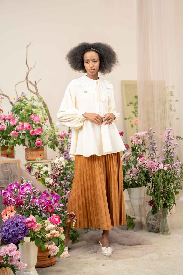 Oxford Blouse (Minor) Irish Cream