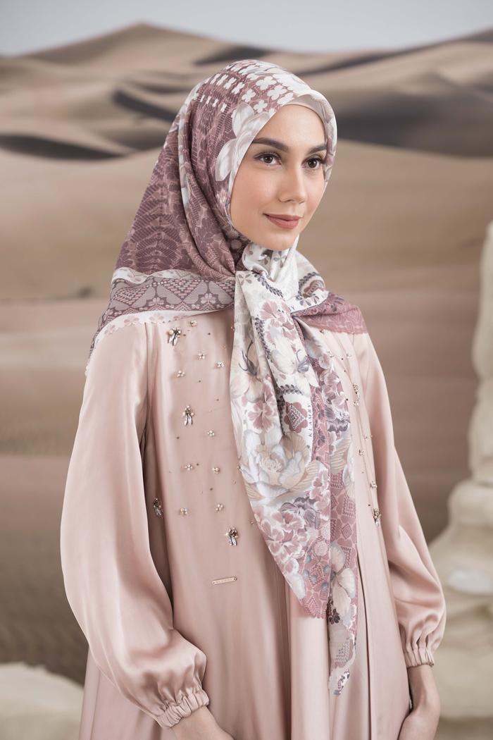 Maharani Scarf (Minor)