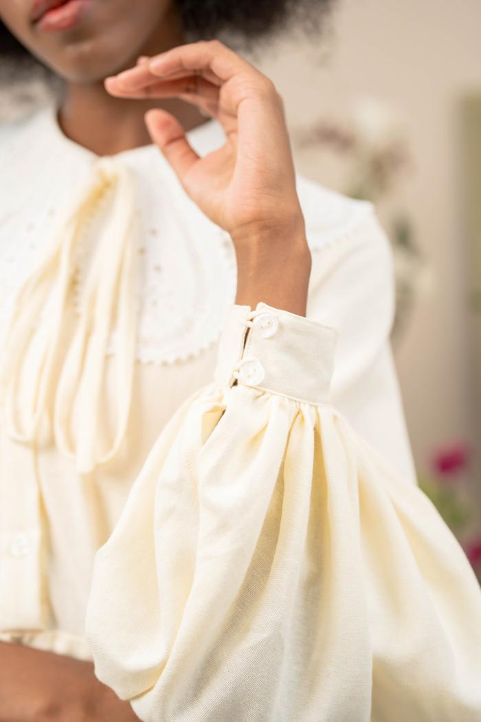 Oxford Blouse (Minor) Irish Cream