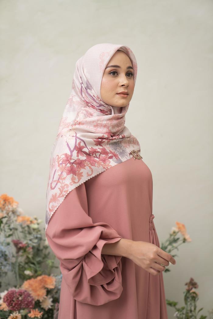 Pina Scarf