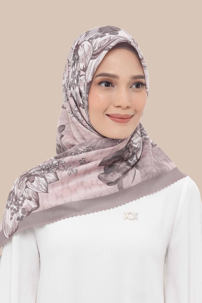 Mandalika Scarf Clay