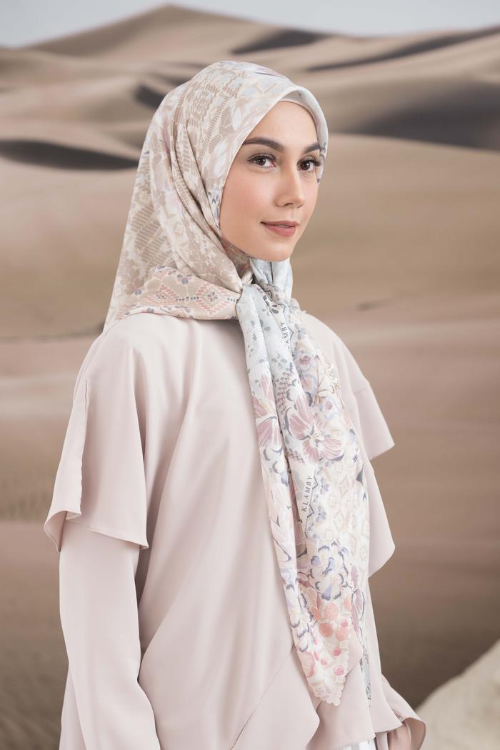 Maharani Scarf (Minor)