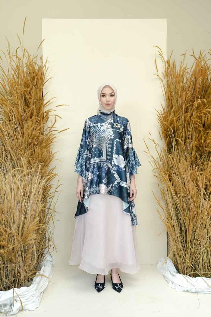Melcia Tunic Malaya