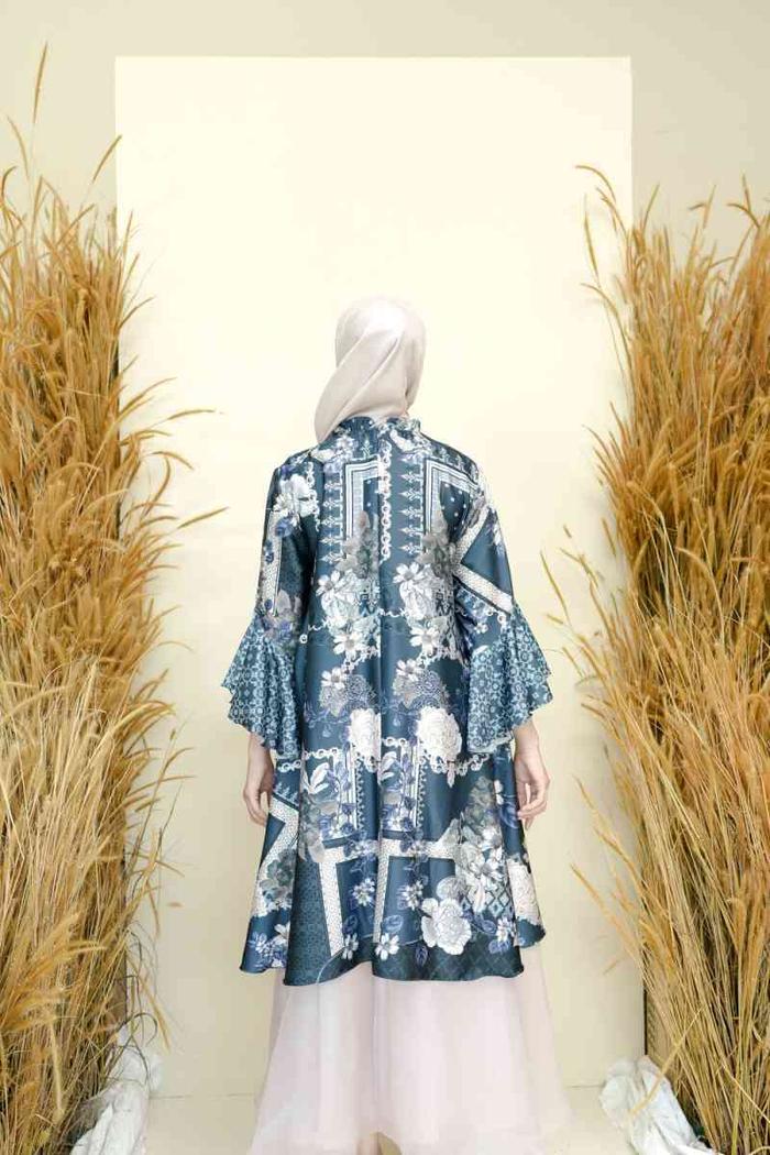 Melcia Tunic Malaya