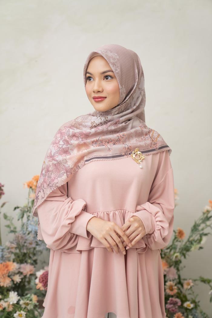 Pina Scarf