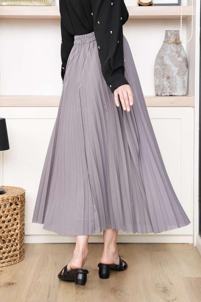 Aviya Pleated Skirt Pebble Grey