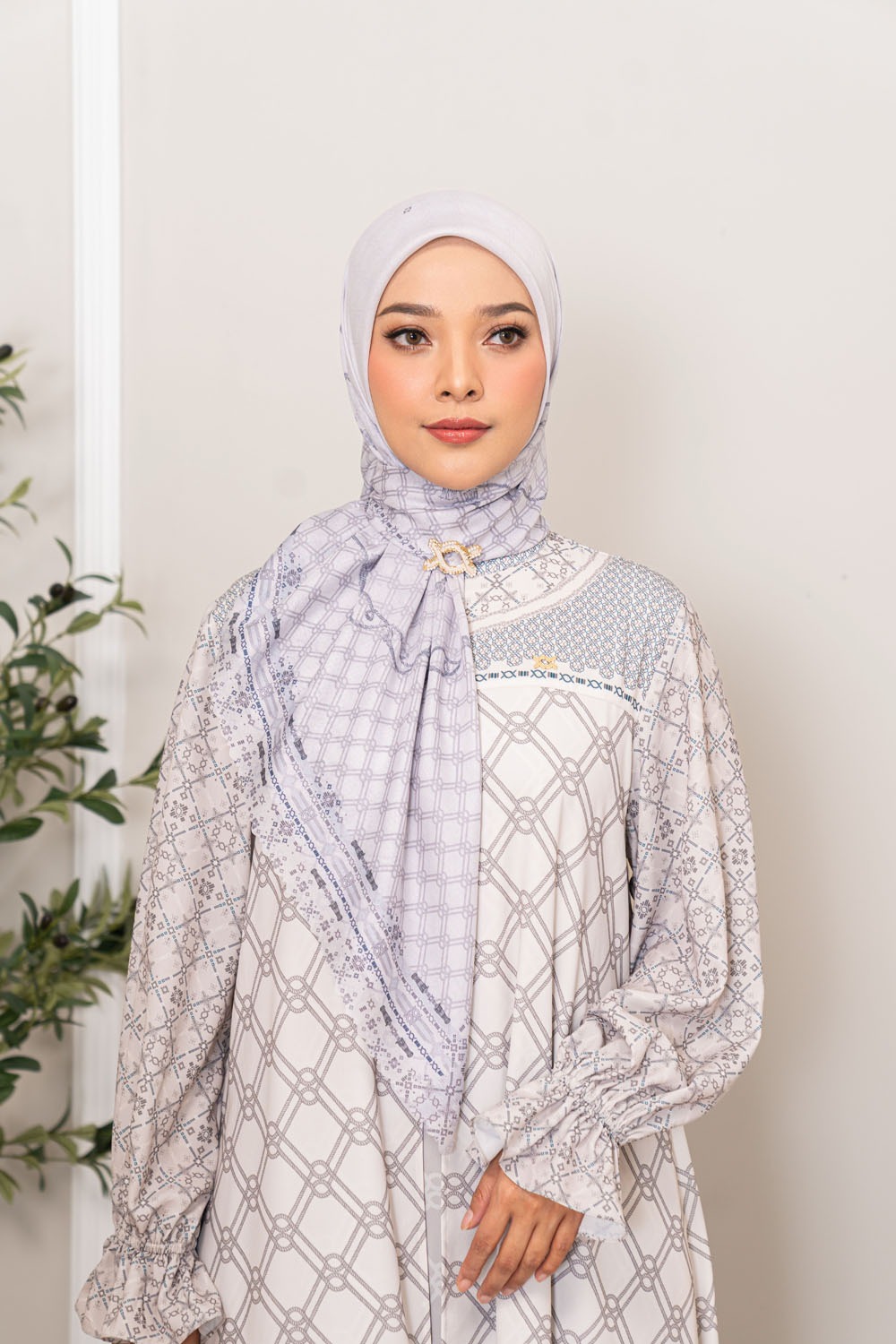 Sandhita Scarf
