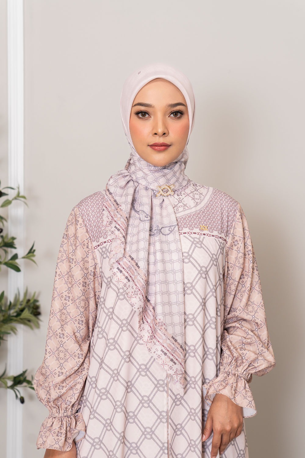 Sandhita Scarf