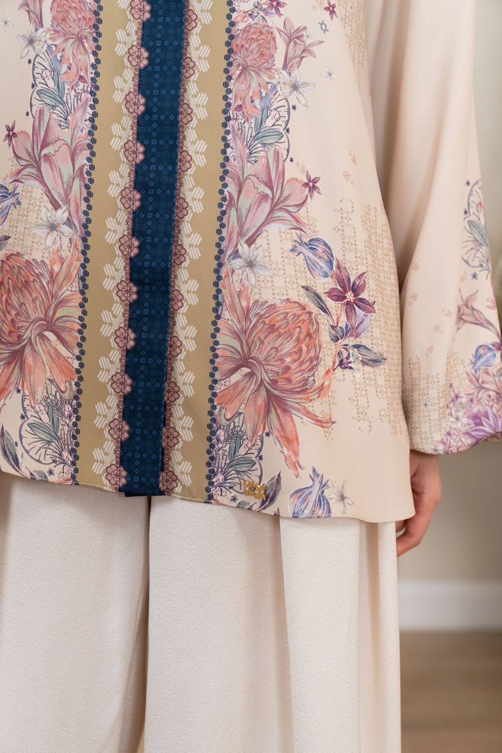 Ziana Shirt