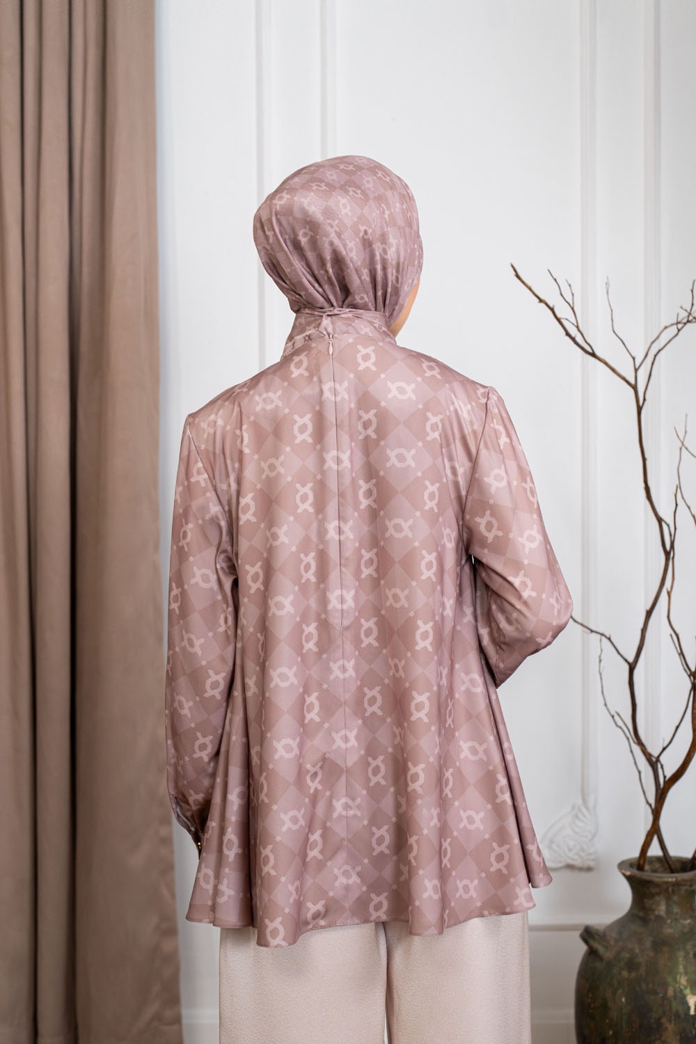 Salira Blouse