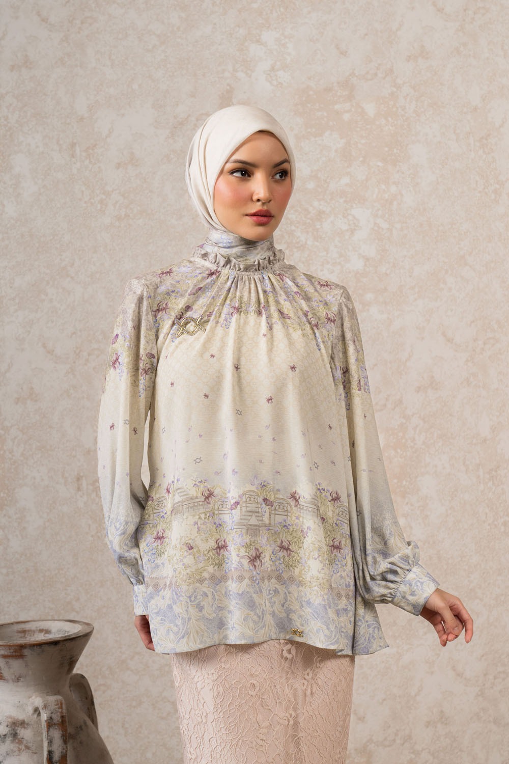 Kasrina Blouse